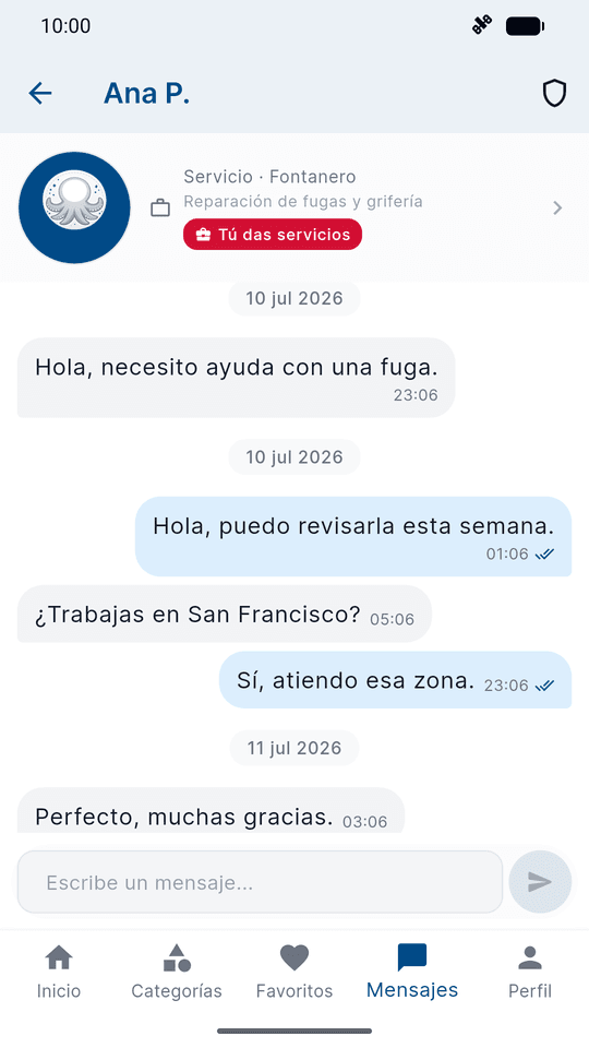 Conversación dentro de SolvTako para coordinar los detalles de un servicio.